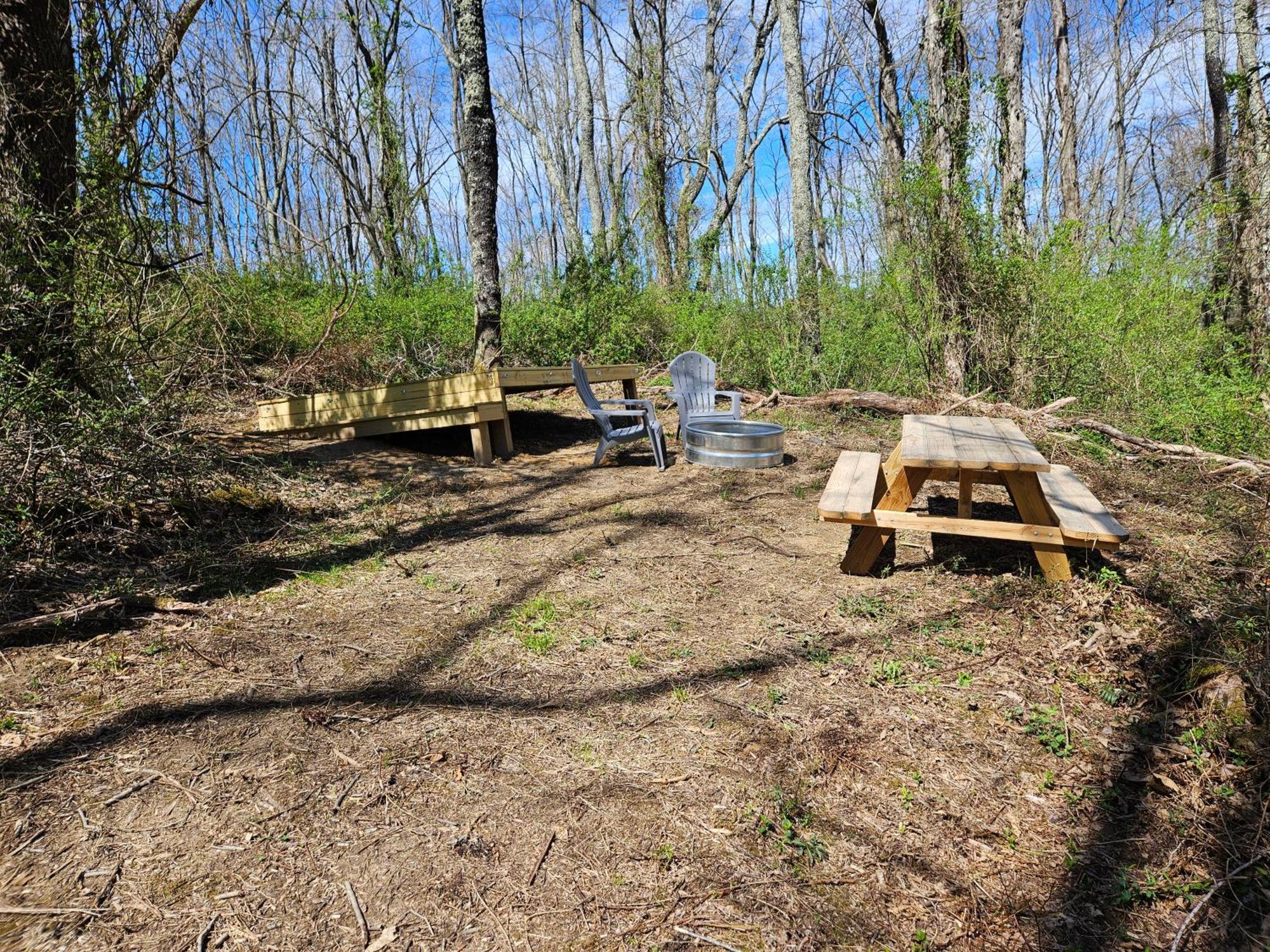 Cardinal Cove Campsite At Hocking Vacations - Tent Not Included Logan Exterior photo