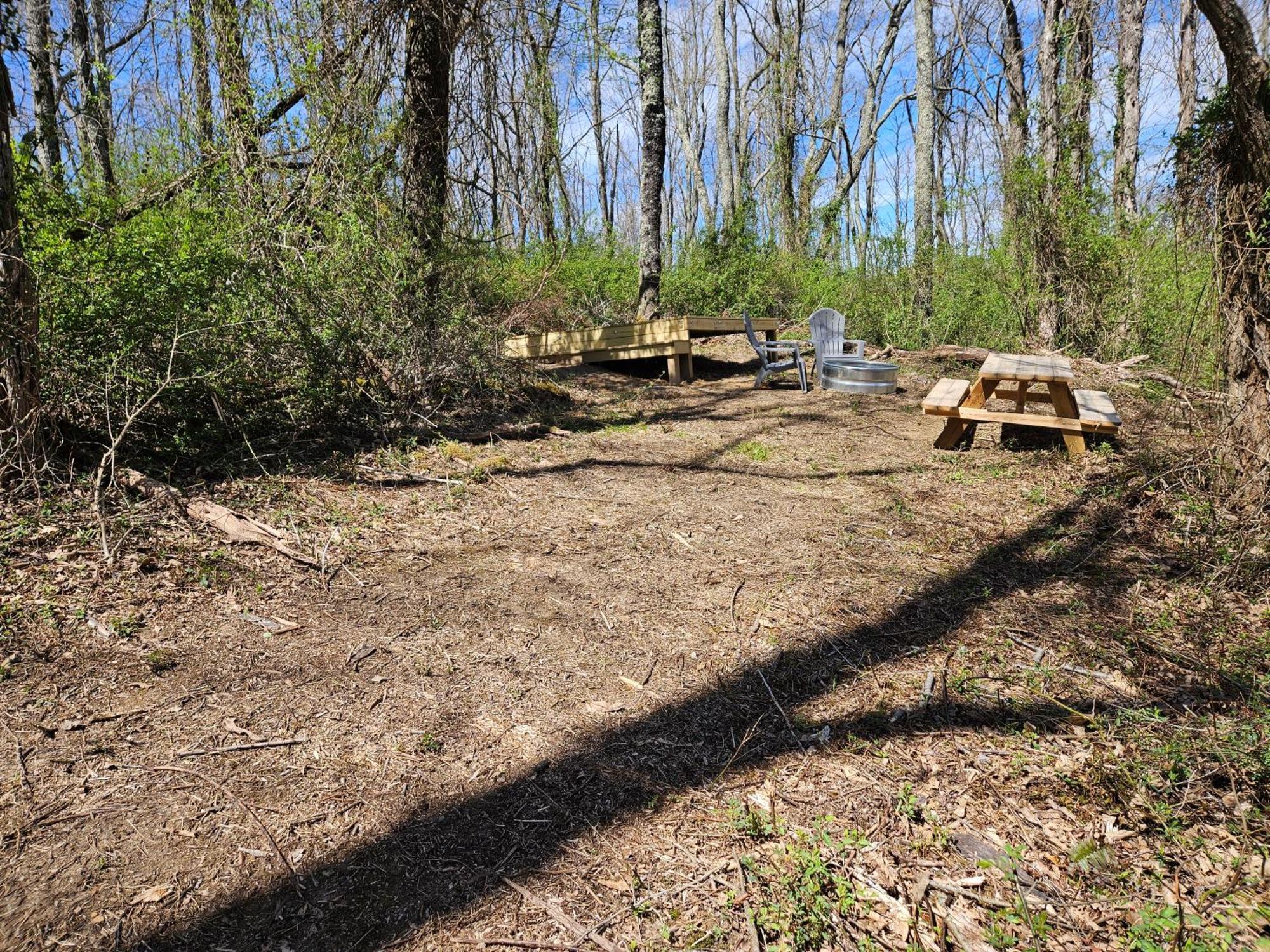 Cardinal Cove Campsite At Hocking Vacations - Tent Not Included Logan Exterior photo