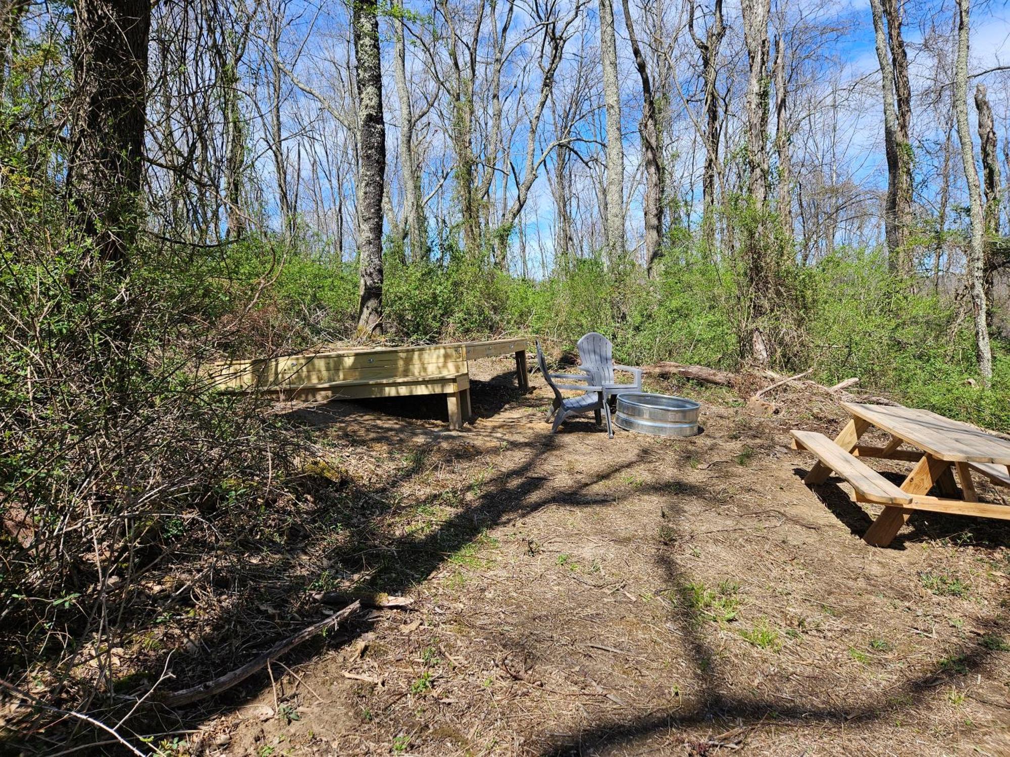 Cardinal Cove Campsite At Hocking Vacations - Tent Not Included Logan Exterior photo